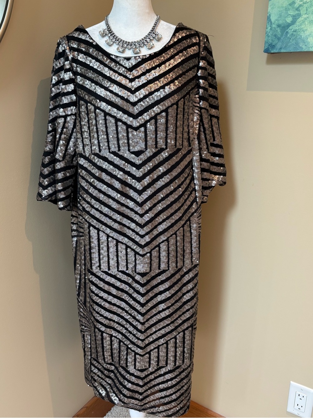 R&M Richards Woman Sequin 3/4 Sleeve Dress Art Deco Geo Black Platinum Gold 18W